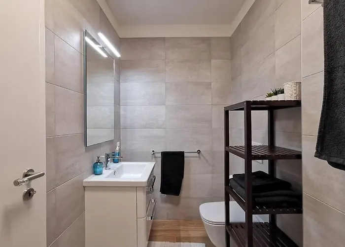 Experience The Loft! Loft 18, Downtown, Near The Free Parking Available