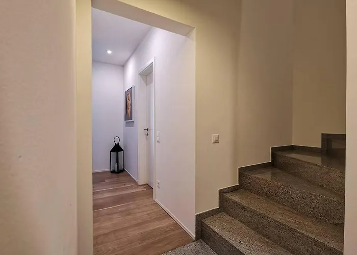 Experience The Loft! Loft 18, Downtown, Near The Free Parking Available